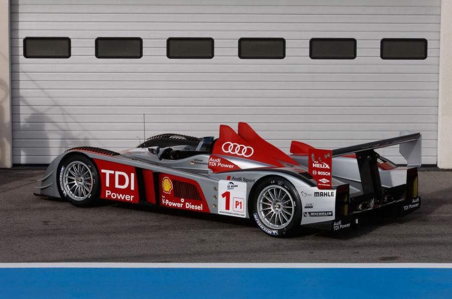  Audi R10 TDI 2008 года  (фото 37 из 57)